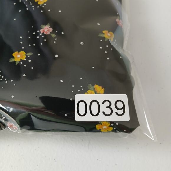 Old Navy Dress Women Medium Dark Floral Boho Cottagecore Ruffle Parisian Casual - Picture 12 of 13